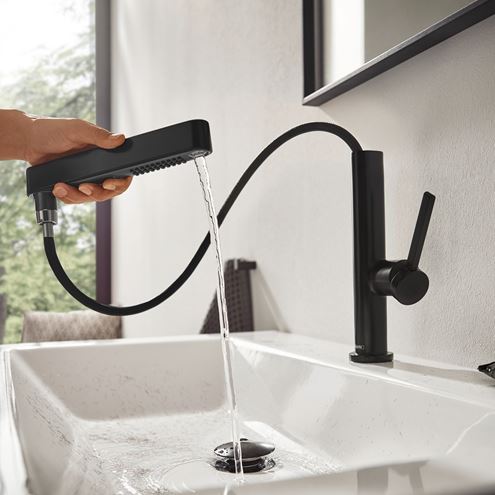 HANSGROHE FINORIS umývadlová stojanková batéria, s vyťahovacou sprškou a odtokovou súpravou, EcoSmart, matná čierna 76063670 Obrázek - fotka