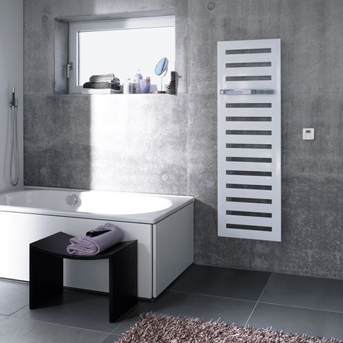 ZEHNDER METROPOLITAN BAR dizajnový radiátor 1500/500, elektrický, s vykurovacou tyčou, biela RAL9016 MEPE-150-050/GD Obrázek - fotka