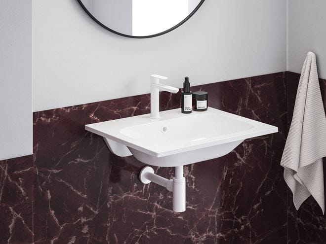 RAVAK CHROME SLIM umývadlo 70 cm, s otvorom pre batériu a prepadom, liaty mramor XJG01170001 Obrázek - fotka