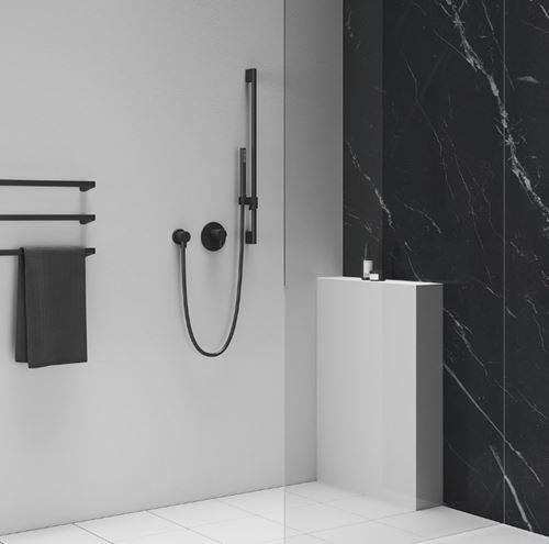 RAVAK SATINFLEX 913.22BLM sprchová hadica 1500 mm, hladká, EasyTwist, plast, matná čierna  X07P671 Obrázek - fotka
