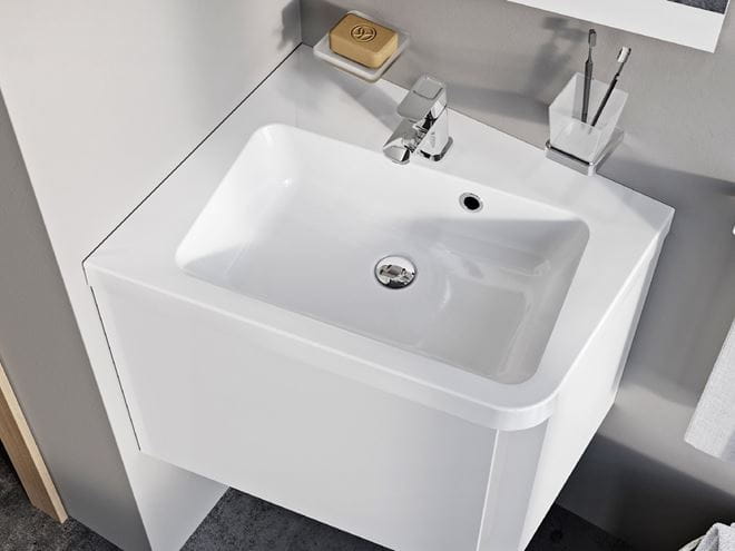 RAVAK 10° umývadlo rohové 65 cm, s otvorom pre batériu a prepadom, liaty mramor XJIL1165000 Obrázek - fotka