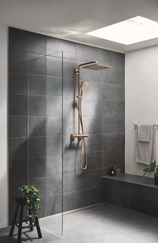 GROHE RAINSHOWER SMARTACTIVE 310 CUBE sprchový set s termostatickou batériou, horná sprcha, ručná sprcha s 3 prúdmi, tyč, hadica, Water Saving, warm sunset 26837DA0 Obrázek - fotka