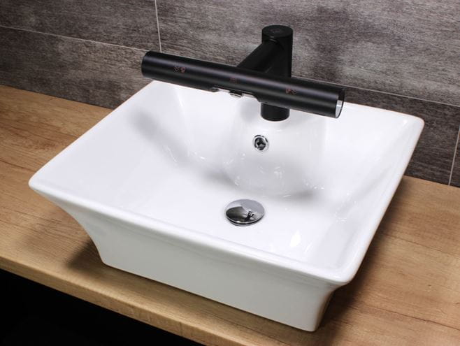 JET DRYER AIRTAP 2V1 umývadlová senzorová batéria, so sušičom rúk, napájanie zo siete, čierna 8596220013408 Obrázek - fotka