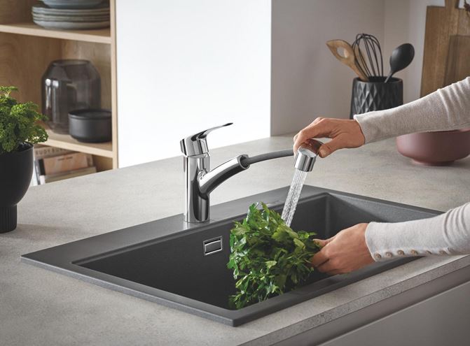 GROHE EUROSMART drezová batéria, s vyťahovacou sprškou, sklopná pod okno, chróm 1012320000 Obrázek - fotka