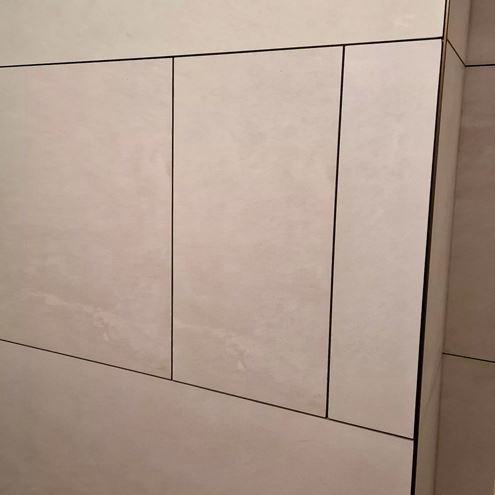 ZAVRZ revízne dvierka 400x600 mm, pod obklad, s tlačným otváraním CK400X600 Obrázek - fotka