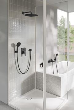 GROHE CUBEO sprchový set s podomietkovou batériou, horná sprcha, ručná sprcha s 3 prúdmi, hadica, držiak, matte black 1053362430 Obrázek - fotka