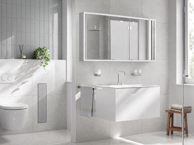 EMCO PRIME SLIM zrkadlová skrinka vstavaná 160x70x14, 4 cm, osvetlenie s reguláciou stmievania a teploty svetla, s vypínačom a el. zásuvkou, hliník, zadná stena zrkadlo 949708209 Obrázek - fotka