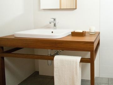 DURAVIT DURASTYLE umývadlo 61,5 cm, s otvorom pre batériu a prepadom 0374620000 Obrázek - fotka