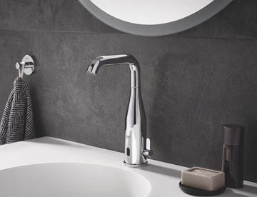 GROHE ESSENCE E umývadlová senzorová batéria s reguláciou teploty, napájanie zo siete, chróm 36444000 Obrázek - fotka