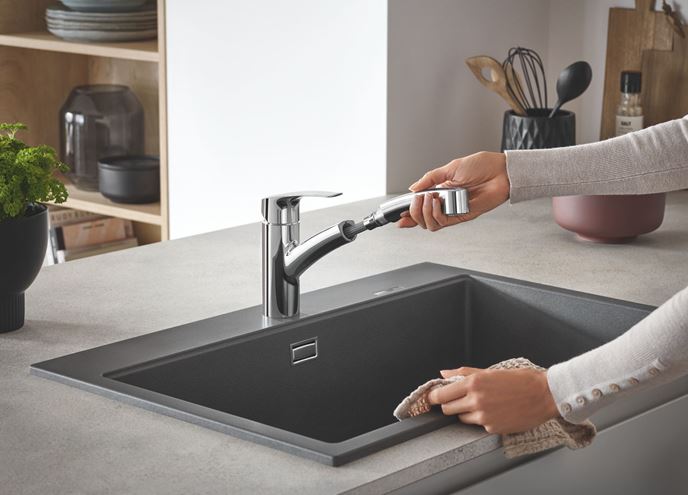 GROHE EUROSMART drezová batéria, s vyťahovacou sprškou, chróm 30305001 Obrázek - fotka