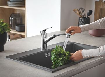 GROHE EUROSMART drezová batéria, s vyťahovacou sprškou, chróm 30305001 Obrázek - fotka