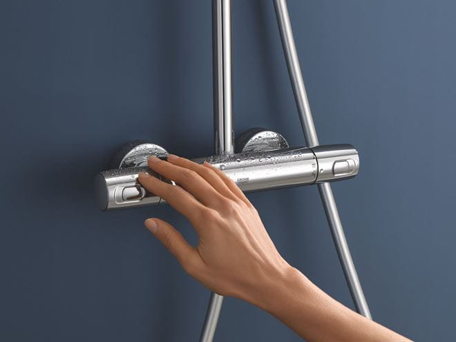 GROHE EUPHORIA SYSTEM 310 sprchový set s termostatickou batériou, horná sprcha, ručná sprcha s 3 prúdmi, tyč, hadica, chróm 26075001 Obrázek - fotka