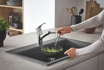 GROHE EUROSMART drezová batéria, s vyťahovacou sprškou, supersteel 30305DC1 Obrázek - fotka