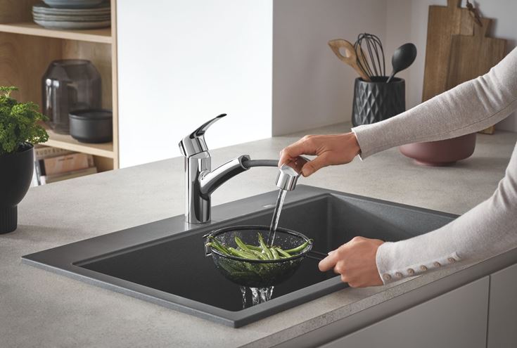 GROHE EUROSMART drezová batéria, s vyťahovacou sprškou, supersteel 30305DC1 Obrázek - fotka
