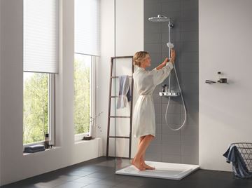 GROHE EUPHORIA SMARTCONTROL SYSTEM 310 DUO sprchový set s termostatickou batériou, horná sprcha, ručná sprcha s 3 prúdmi, tyč, hadica, chróm 26507000 Obrázek - fotka