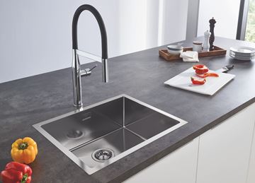 GROHE ESSENCE NEW drezová batéria, s flexi ramienkom a sprškou, chróm 30294000 Obrázek - fotka