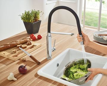 GROHE CONCETTO drezová batéria, s flexi ramienkom a sprškou, chróm / čierna 31491000 Obrázek - fotka