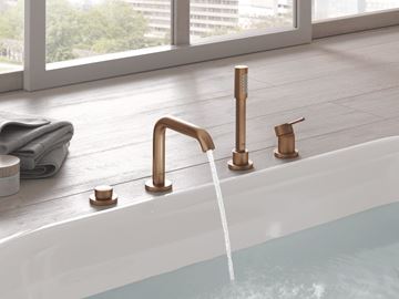 GROHE ESSENCE NEW batéria na okraj vane, 4-otvorová, s prepínačom, so sprchovou súpravou, brúsený warm sunset 25251DL1 Obrázek - fotka