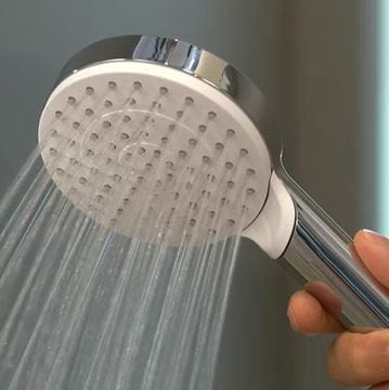HANSGROHE CROMETTA 1JET sprchová súprava 3-dielna, ručná sprcha pr. 100 mm, hadica, držiak, biela/chróm 26690400 Obrázek - fotka