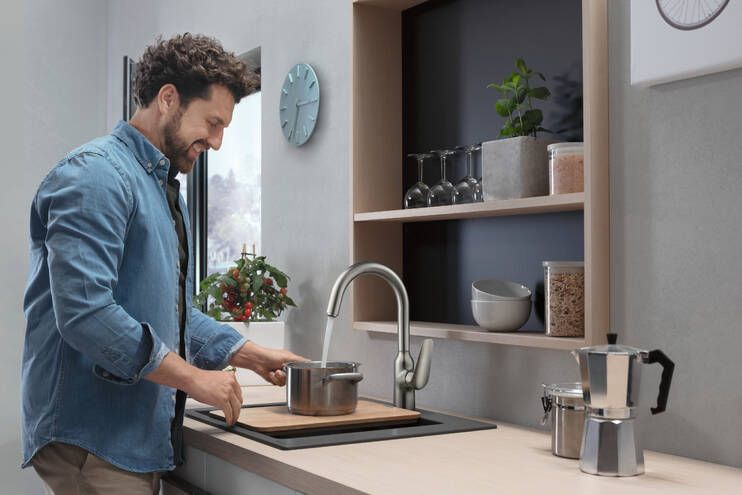 HANSGROHE FOCUS M42 drezová batéria, nerez 71802800 Obrázek - fotka