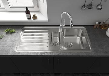 HANSGROHE FOCUS M42 drezová batéria, s vyťahovacou sprškou, nerez 71800800 Obrázek - fotka