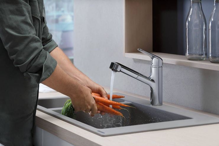 HANSGROHE FOCUS M42 drezová batéria, s vyťahovacou koncovkou, nerez 71814800 Obrázek - fotka