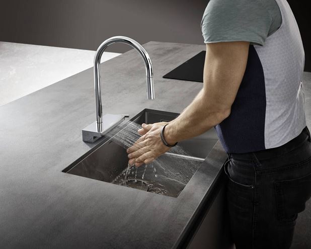 HANSGROHE AQUNO SELECT M81 drezová batéria, s vyťahovacou sprškou a plochým sprchovacím prúdom, chróm 73837000 Obrázek - fotka