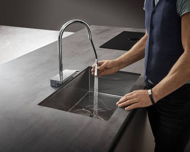 HANSGROHE AQUNO SELECT M81 drezová batéria, s vyťahovacou sprškou a plochým sprchovacím prúdom, chróm 73837000 Obrázek - fotka