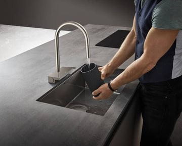 HANSGROHE AQUNO SELECT M81 drezová batéria, s vyťahovacou sprškou a plochým sprchovacím prúdom, nerez 73837800 Obrázek - fotka