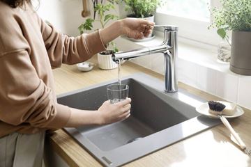 HANSGROHE ZESIS M33 drezová batéria, s vyťahovacou sprškou, chróm 74801000 Obrázek - fotka