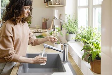 HANSGROHE ZESIS M33 drezová batéria, pre beztlakové ohrievače vody, 1jet, chróm 74806000 Obrázek - fotka