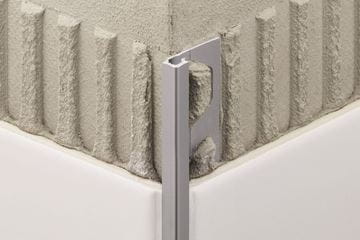 SCHLÜTER SYSTEMS QUADEC-ACG ukončovací profil 12,5mm, 2500mm, hliník eloxovaný/lesklý chróm