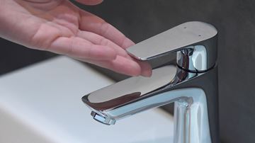 HANSGROHE TALIS E umývadlová stojanková batéria, s odtokovou súpravou, EcoSmart, chróm 71710000 Obrázek - fotka