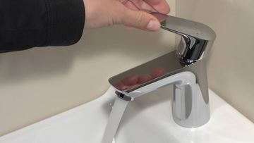 HANSGROHE TALIS E umývadlová stojanková batéria, s odtokovou súpravou, EcoSmart, chróm 71700000 Obrázek - fotka