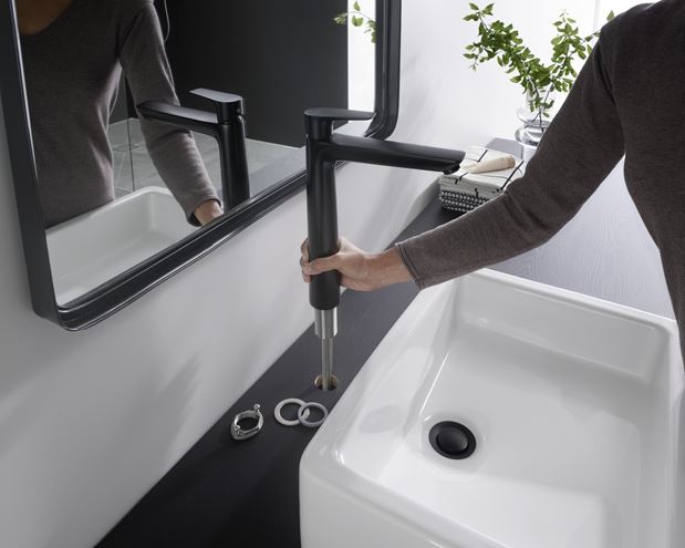 HANSGROHE TALIS E umývadlová stojanková batéria, s odtokovou súpravou, EcoSmart, matná čierna 71716670 Obrázek - fotka