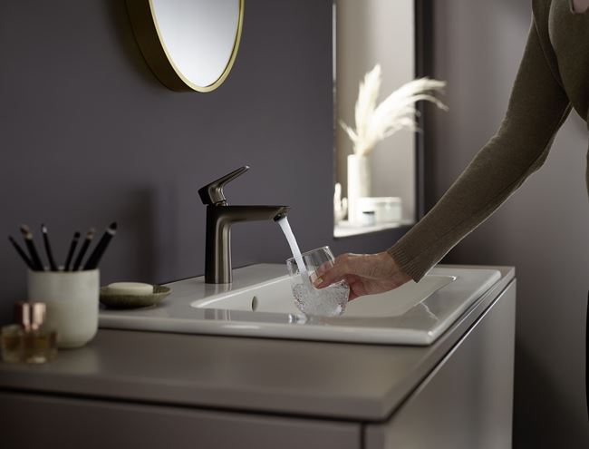 HANSGROHE TALIS E umývadlová stojanková batéria, EcoSmart, brúsený čierny chróm 71712340 Obrázek - fotka