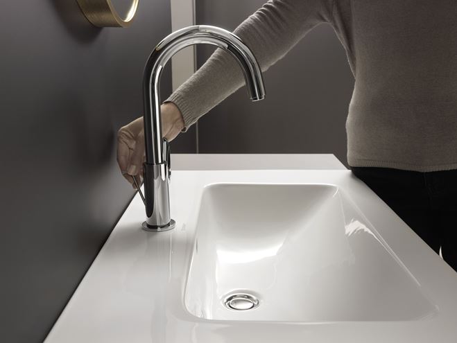 HANSGROHE VERNIS BLEND umývadlová stojanková batéria, s odtokovou súpravou a otočným výtokom, EcoSmart, chróm 71554000 Obrázek - fotka