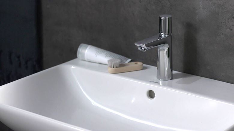 HANSGROHE TALIS SELECT E umývadlová stojanková batéria, s odtokovou súpravou, EcoSmart, chróm 71750000 Obrázek - fotka