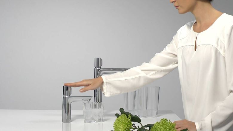 HANSGROHE TALIS SELECT E umývadlová stojanková batéria, EcoSmart, chróm 71751000 Obrázek - fotka