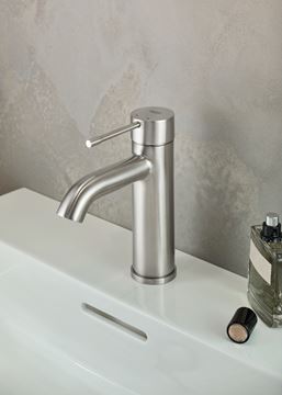 GROHE ESSENCE NEW umývadlová stojanková batéria, chróm 23463001 Obrázek - fotka