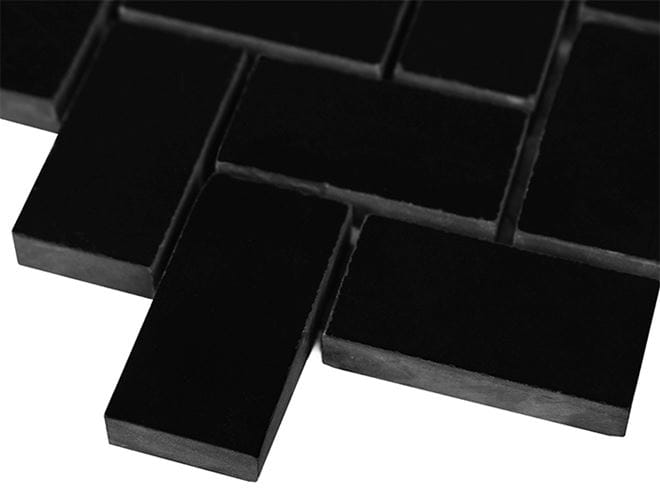 DUNIN BLACK & WHITE mozaika 28,5x30,5(2,4x4,8)cm, lesk, black P. BLACK HERRING. 48 Obrázek - fotka