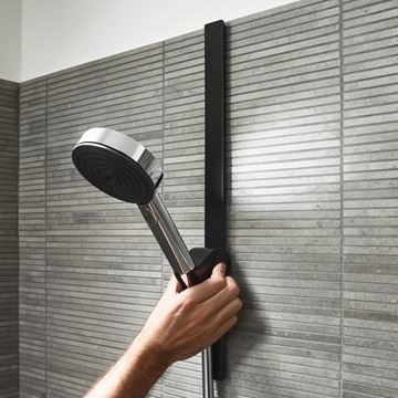 HANSGROHE WALLSTORIS nástenná lišta 500 mm, matná čierna 27902670 Obrázek - fotka