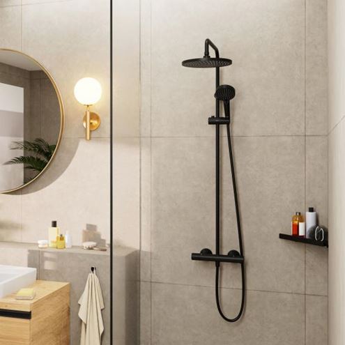 HANSGROHE VERNIS BLEND SHOWERPIPE 240 sprchový set s termostatickou batériou, horná sprcha, ručná sprcha s 2 prúdmi, tyč, hadica, matná čierna 26426670 Obrázek - fotka