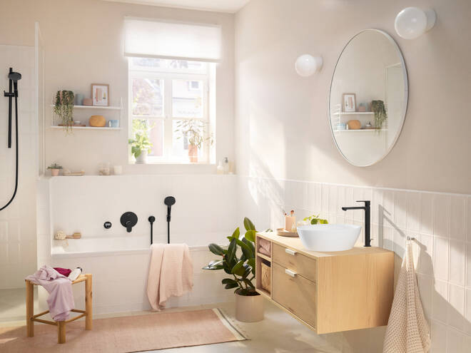 HANSGROHE REBRIS S vaňová podomietková batéria, s prepínačom, matná čierna 72466670 Obrázek - fotka