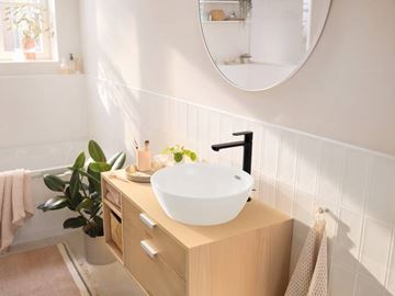 HANSGROHE REBRIS E umývadlová stojanková batéria, CoolStart, EcoSmart+, s odtokovou súpravou, matná čierna 72590670 Obrázek - fotka