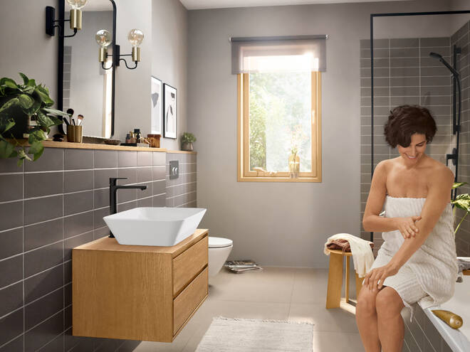 HANSGROHE REBRIS E umývadlová stojanková batéria, CoolStart, EcoSmart, s odtokovou súpravou, matná čierna 72581670 Obrázek - fotka