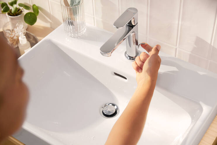 HANSGROHE REBRIS S umývadlová stojanková batéria, CoolStart, EcoSmart, s odtokovou súpravou, chróm 72519000 Obrázek - fotka