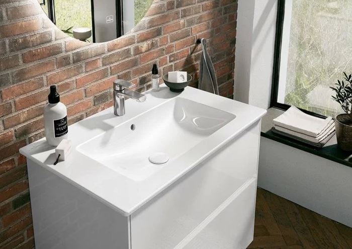 VILLEROY & BOCH VENTICELLO umývadlo 80 cm, s otvorom pre batériu a prepadom 41048L01 Obrázek - fotka