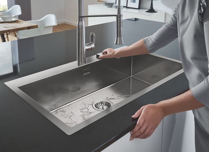 GROHE K7 drezová batéria, s flexi ramienkom a sprškou, supersteel 31379DC0 Obrázek - fotka