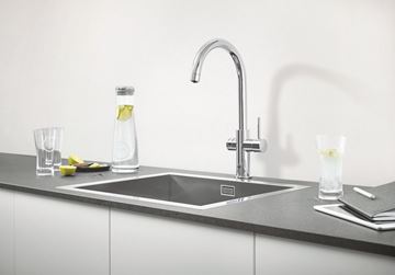 GROHE BLUE PROFESSIONAL drezové elektronická batéria, s filtračným a chladiacim zariadením, Bluetooth, napájanie zo siete, chróm 31323002 Obrázek - fotka